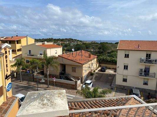 Penthouse mit Panoramaterrasse und atemberaubendem Meerblick in Golfo Aranci 