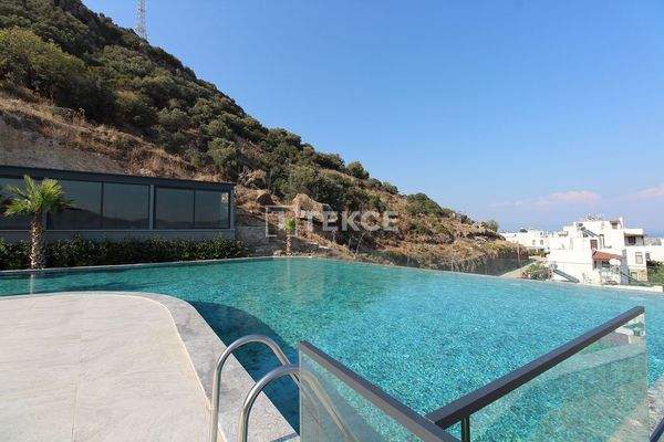 Apartments with Private Terrace and Pool in Bodrum Gündoğan