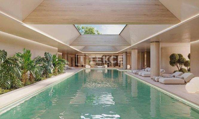 Villas with Extensive Amenities in Estepona Málaga