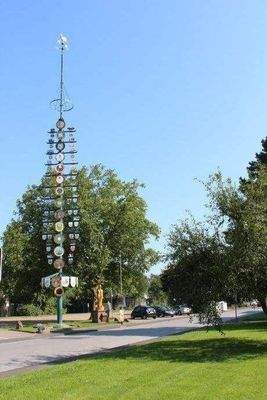 Schützen- u. Ständebaum am Festplatz