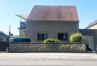 Straßenansicht