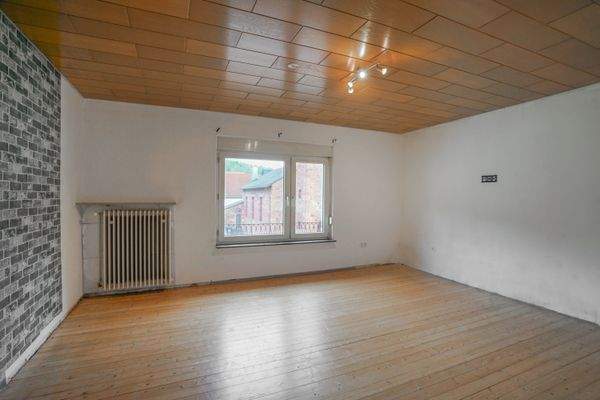 Schlaf-/ Kinderzimmer 4