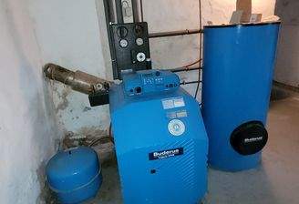 Buderus Heizung 1.jpg