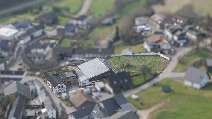 Luftaufnahme 3, Baugrundstück rechts