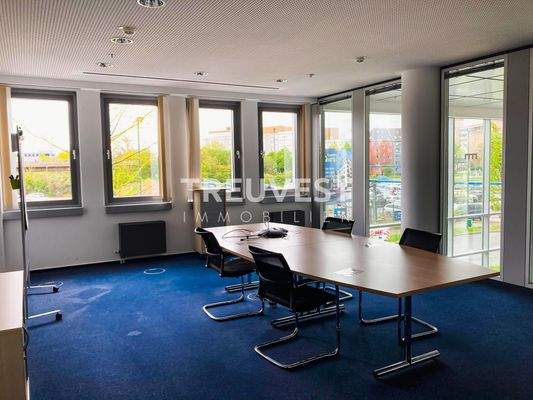 TREUVEST Büro mieten Düsseldorf-12
