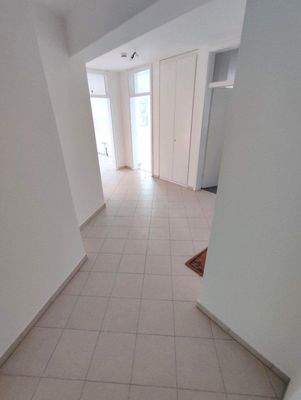 Diele mit Einbauschrank