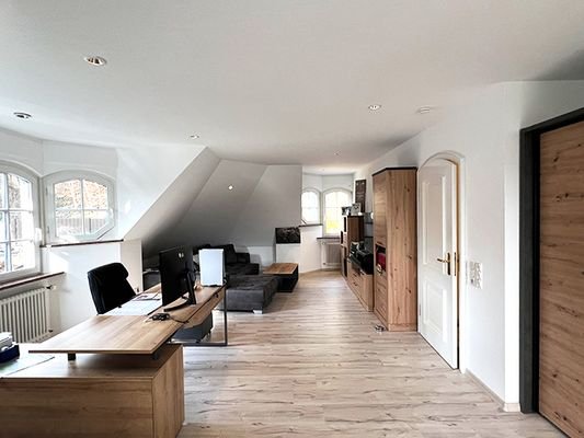Villa mit traumhaftem Grundstück