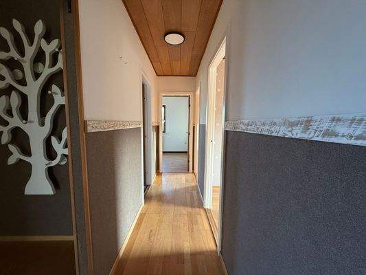 Flur zu den Schlafzimmern