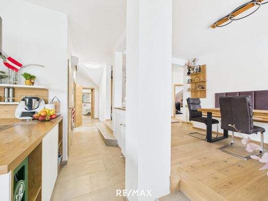 Zweifamilienhaus in Illmitz Vorraum OG