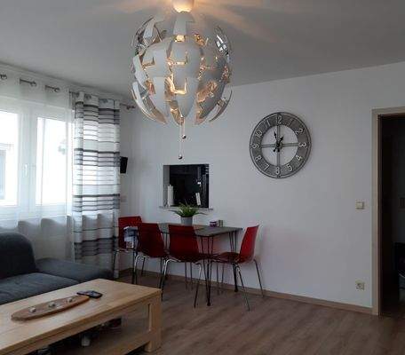 Wohnung Erdgeschoss rechts