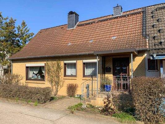 9102KC-02 Straßenansicht