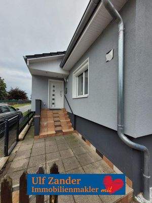 Einfamilienhaus mit neuem Dach