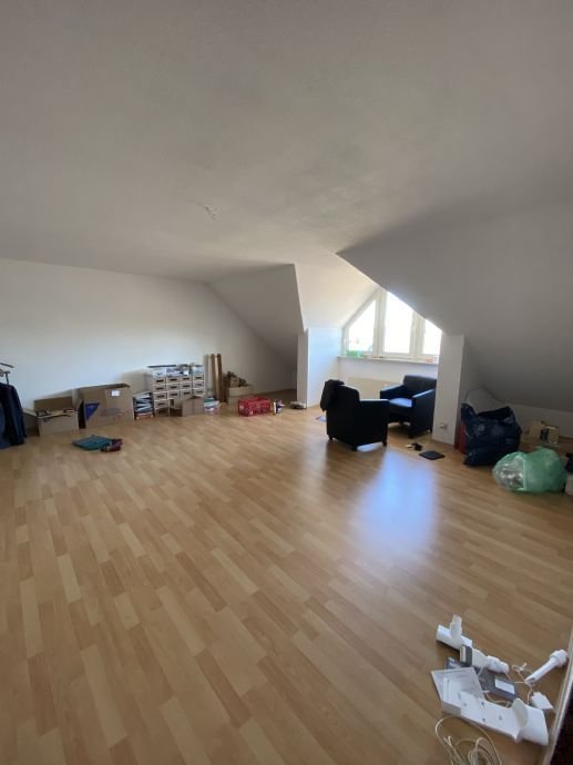 Helle Maisonette Wohnung zu vermieten