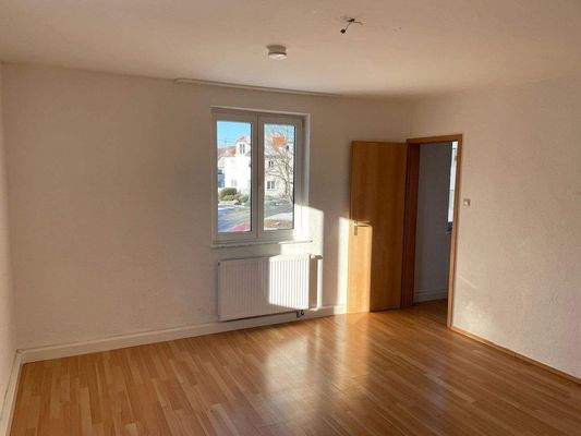 Lichtreiches Kinderzimmer/Büro (Zimmer 1)