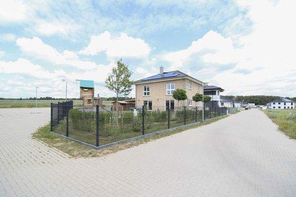 Außenansicht Grundstück