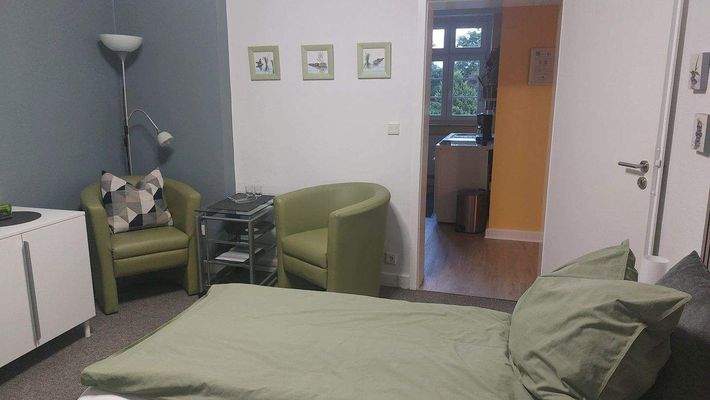 Schlafzimmer (5).jpg