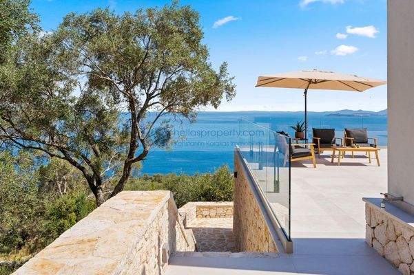 C2972 Villa Nissaki (24)