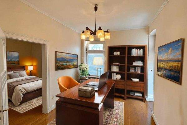 Arbeitszimmer Wohnung EG (Home Staging)