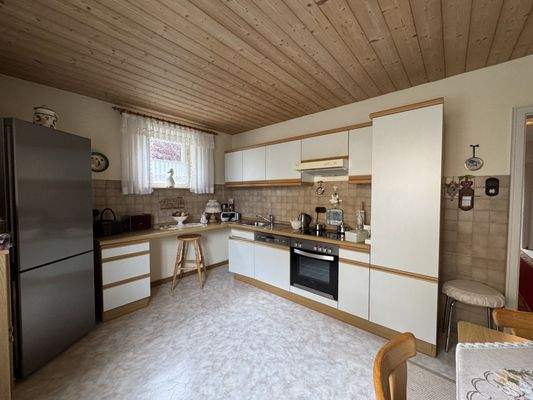 Küche mit Essbereich (EG)