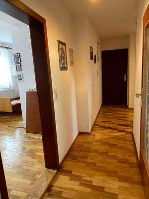 OG - Flur Übergang zu Schlafen 1