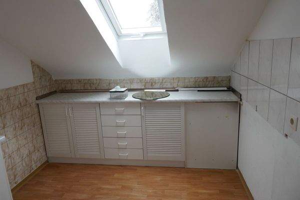 sogar eine kleine Küche im 2OG vorhanden. 