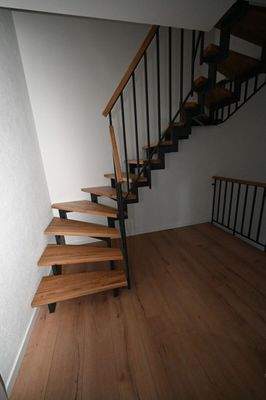 Treppenaufgang zum DG