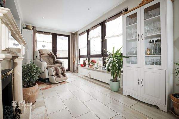 Veranda mit Essbereich