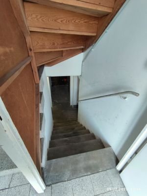 Treppenabgang in den Keller