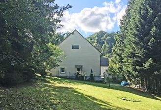 Ein-/Zweifamilienhaus in Windeck