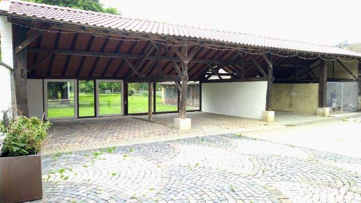 Innenhof ehemaliger Gartenschuppen