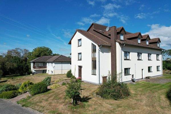 Gästehaus und Zenker Fertighaus