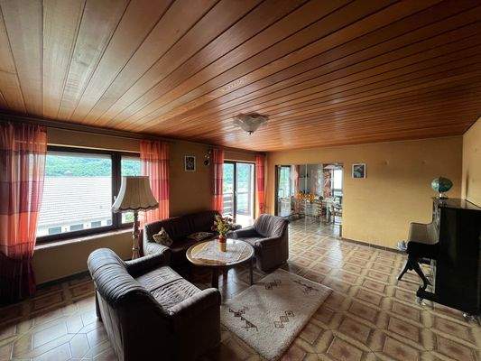 Wohnen/ Blick Essen OG