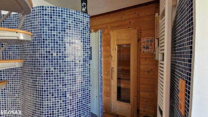 Sauna und Dusche