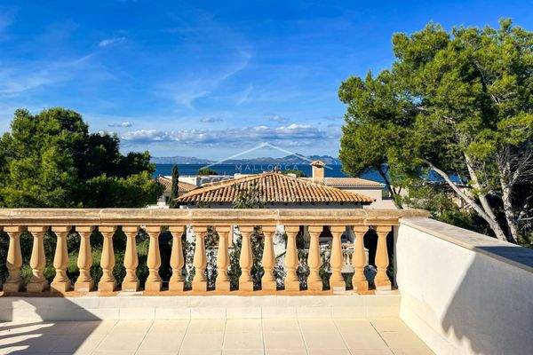 Dachterrasse mit Meerblick