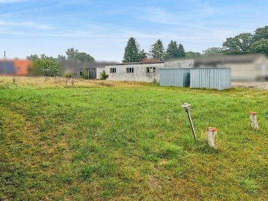 Ansicht Grundstück Garagen