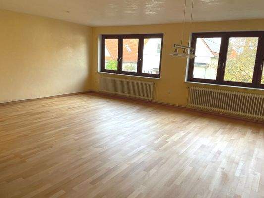 das großzügige Wohn-Esszimmer