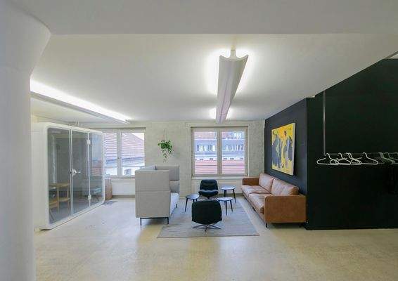 L 144 - 4. OG - Lounge Breich 