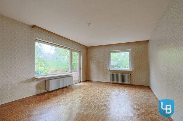 Der Wohnbereich mit Zugang zur Terrasse