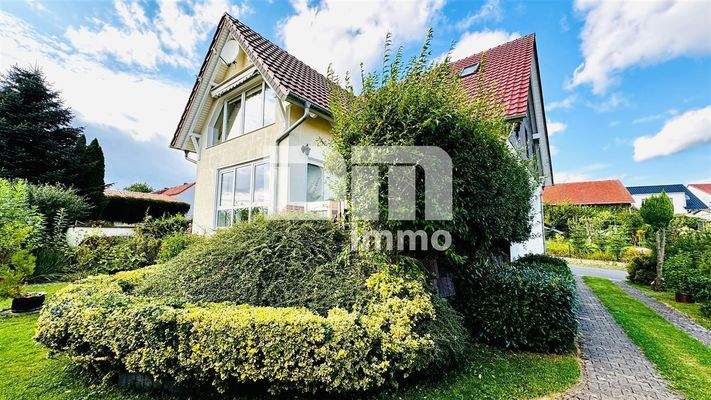 Rückansicht / Zufahrt Innenhofbereich