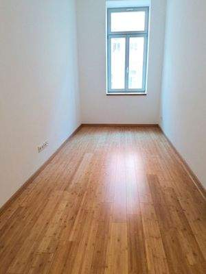 Zimmer mit Fußbodenheizung