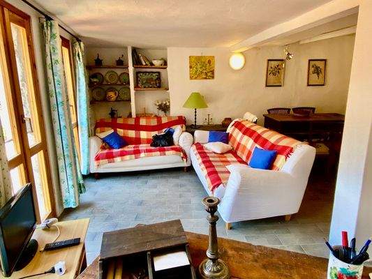 CV779_05 TERRA ITALIA IMMOBILIEN_LIGURIEN_CASTEL V