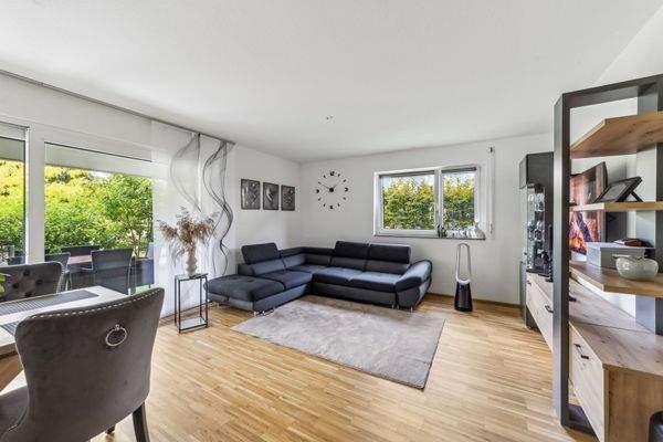 Großzügiges Wohnzimmer