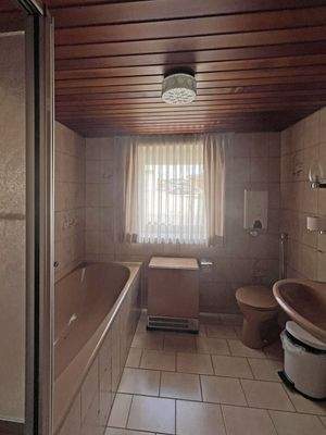 Badezimmer Erdgeschoss