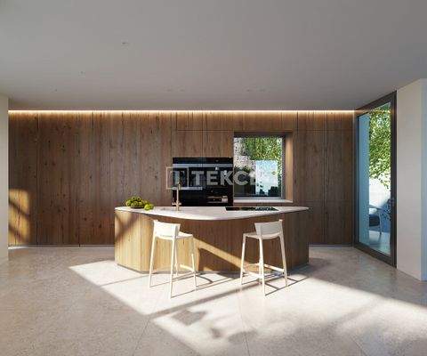 Elegant Southwest Facing Villa in Prestigious Las Colinas Golf