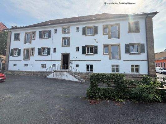 Gebäude Frontansicht