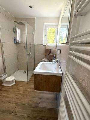 Duschbad im Erdgeschoss