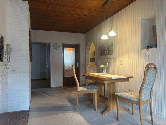 3124 EG Essdiele (1)