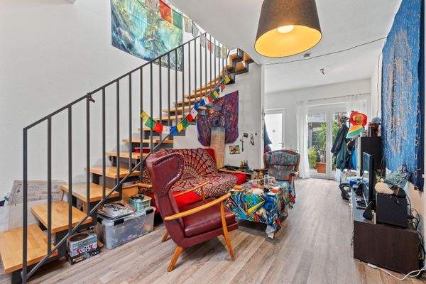 Wohnbereich linke WE