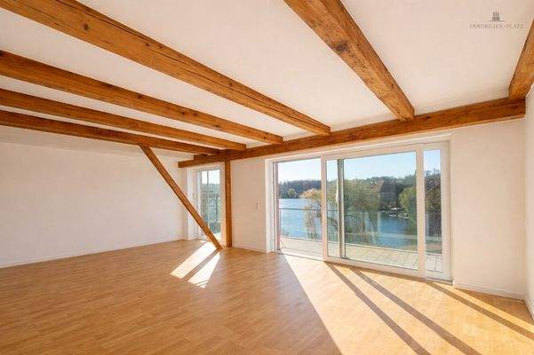 Whg 14 Wohnbereich leer II