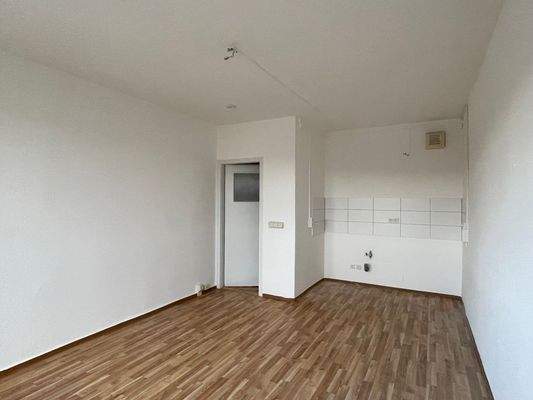 1- Wohnraum mit Kochnische